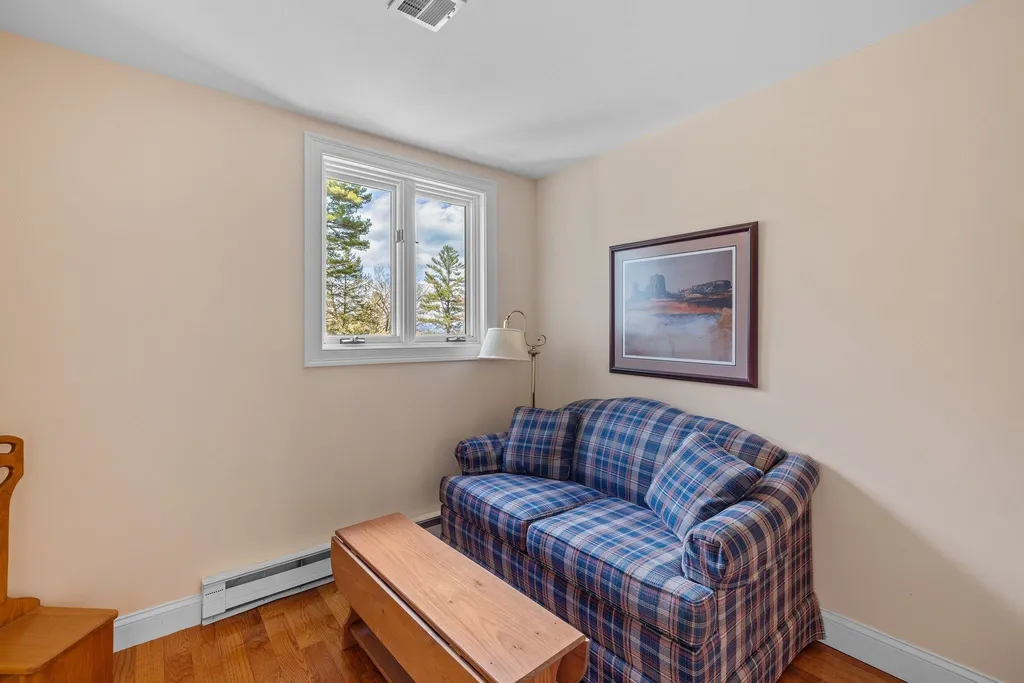 2696 Lake Shore Road Gilford NH 03249