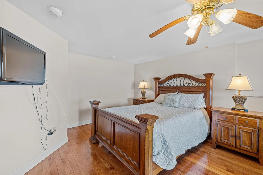 2696 Lake Shore Road Gilford NH 03249