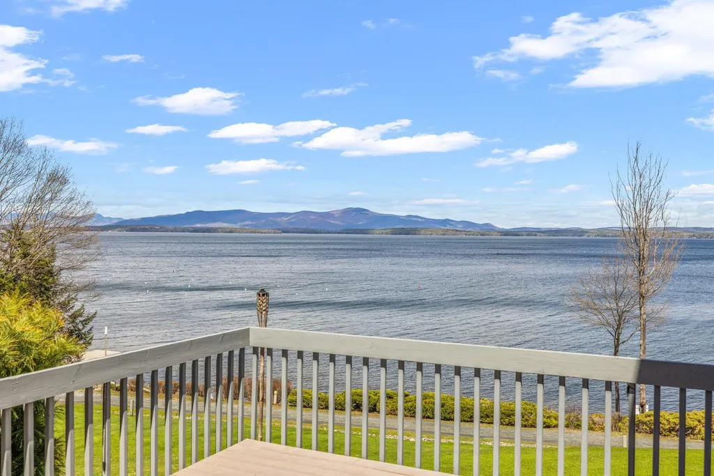 2696 Lake Shore Road Gilford NH 03249