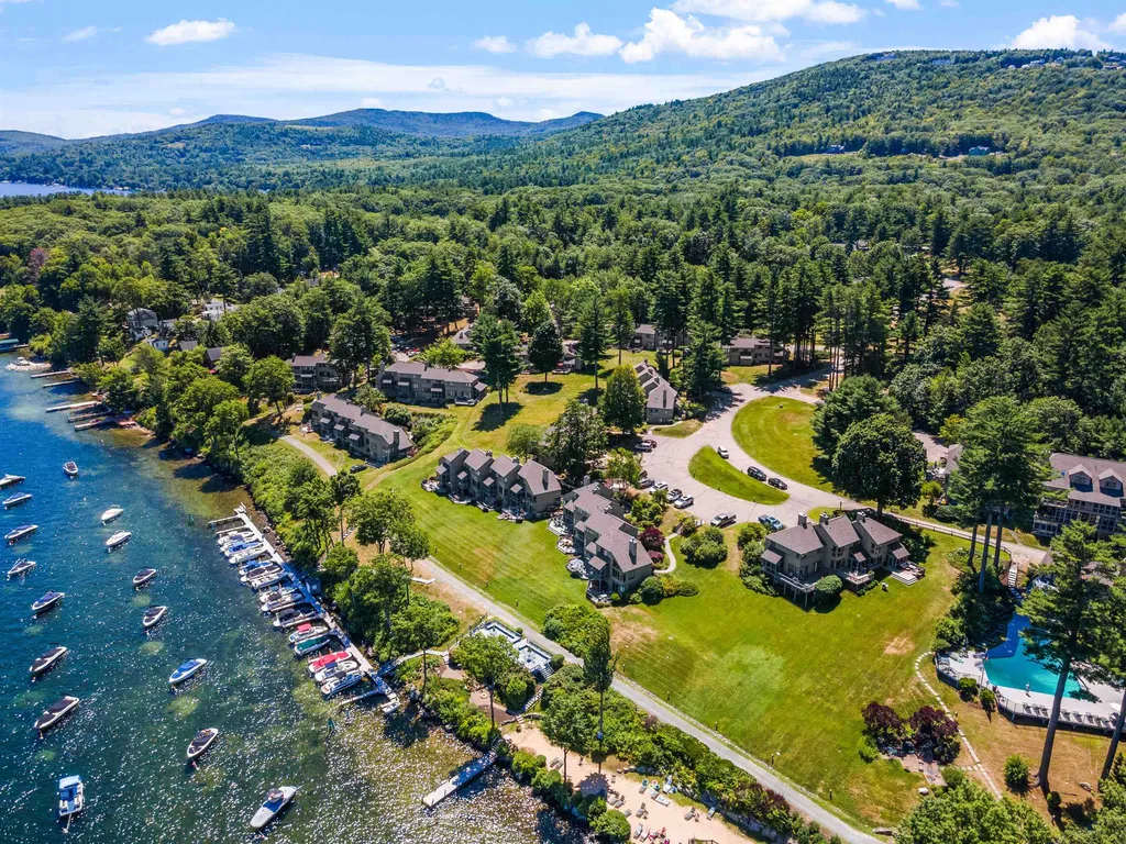 2696 Lake Shore Road Gilford NH 03249