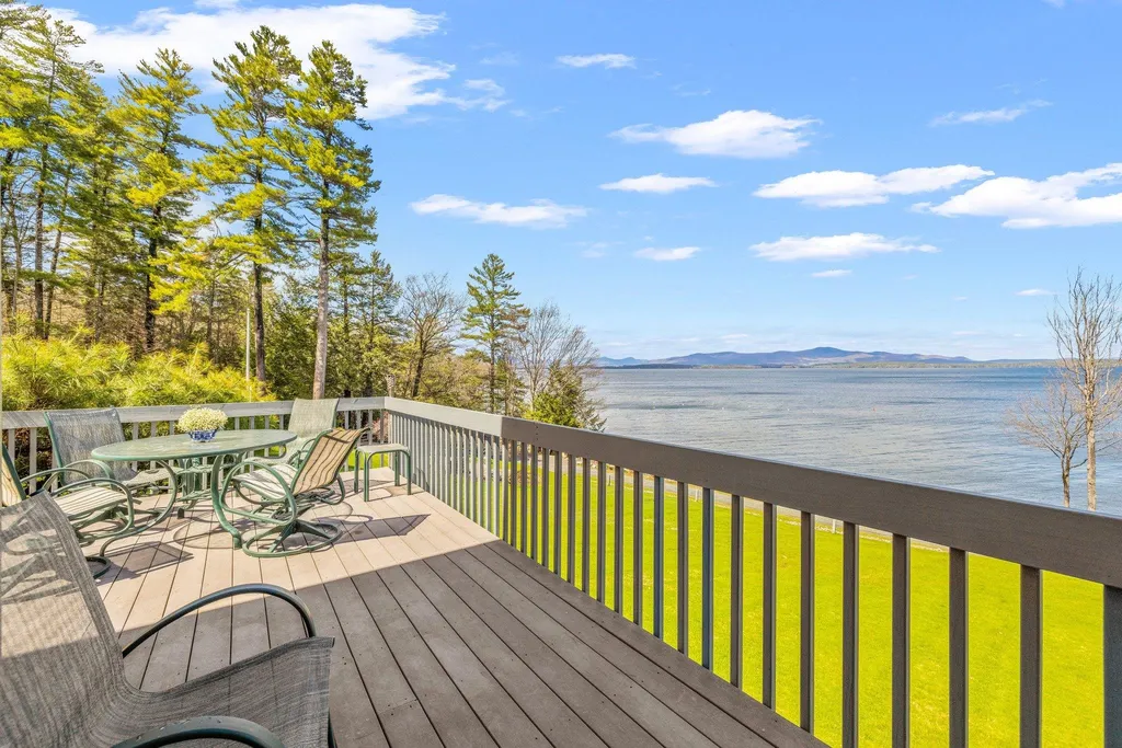 2696 Lake Shore Road Gilford NH 03249