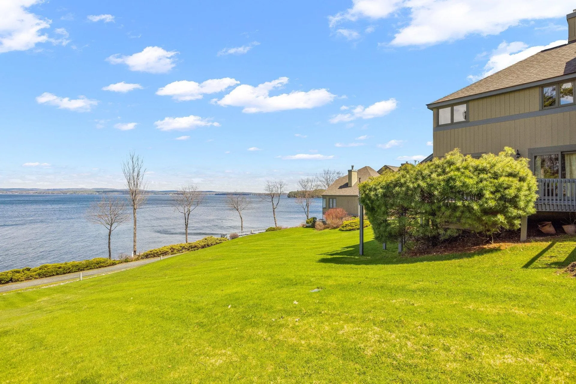 2696 Lake Shore Road Gilford NH 03249