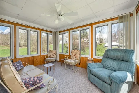 25 Oak Street Wolfeboro NH 03894