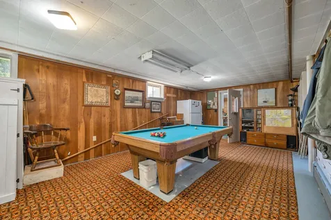 25 Oak Street Wolfeboro NH 03894