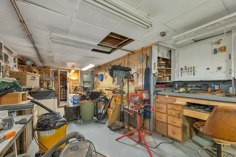 25 Oak Street Wolfeboro NH 03894