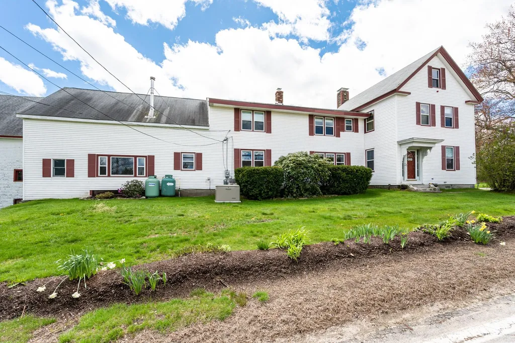 119 Adams Road Londonderry NH 03053