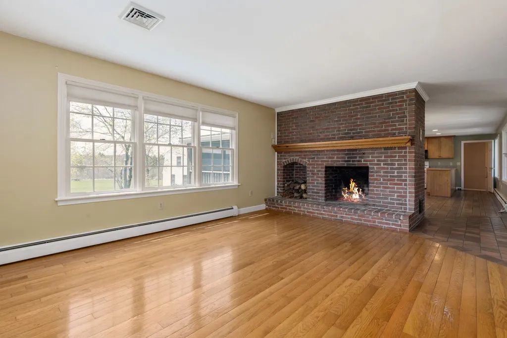 140 High Street Stratham NH 03885