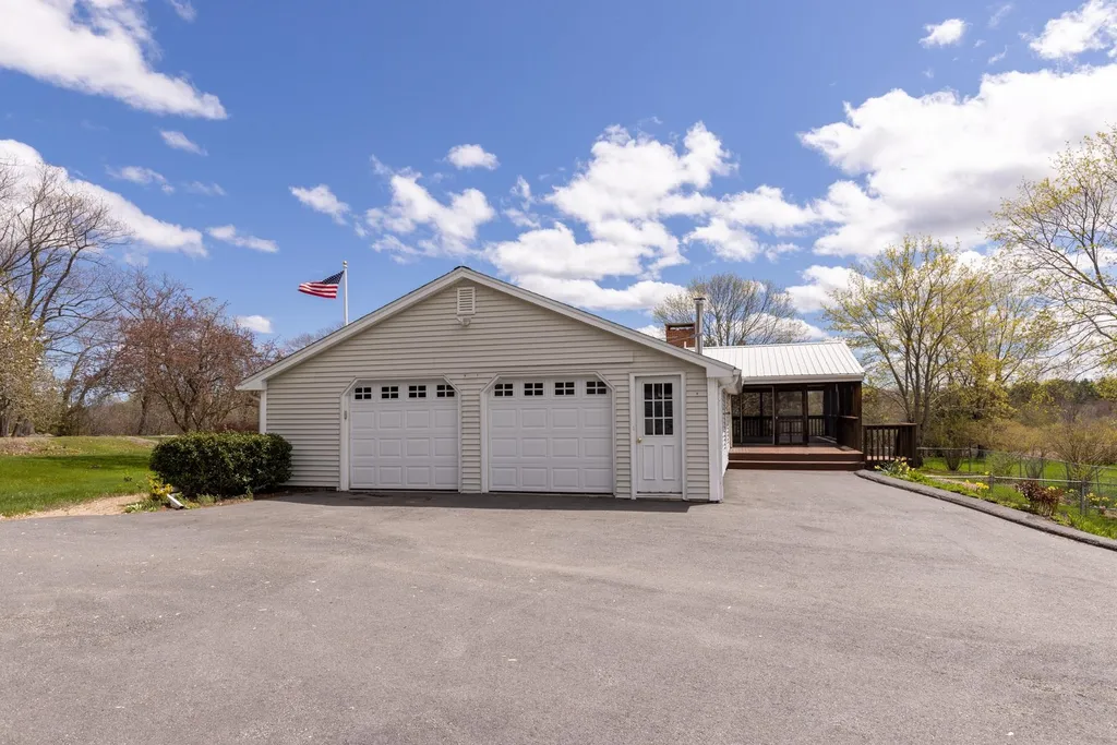 140 High Street Stratham NH 03885