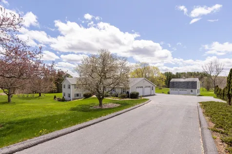 140 High Street Stratham NH 03885