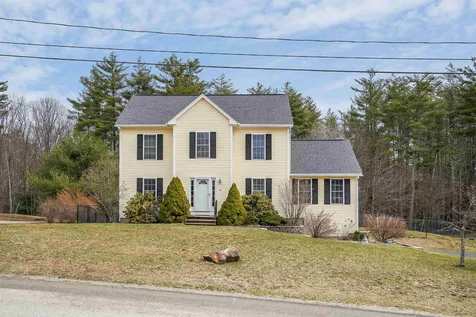 43 Woodhawk Drive Milford NH 03055