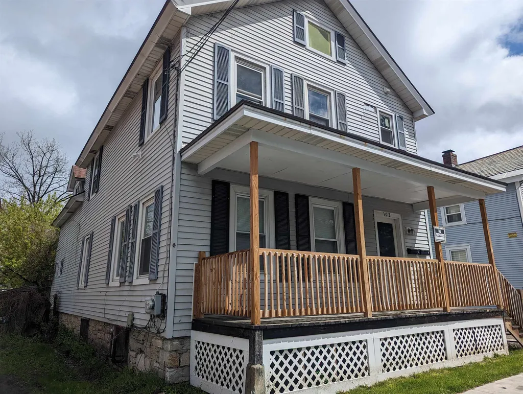102 River Street Bennington VT 05201