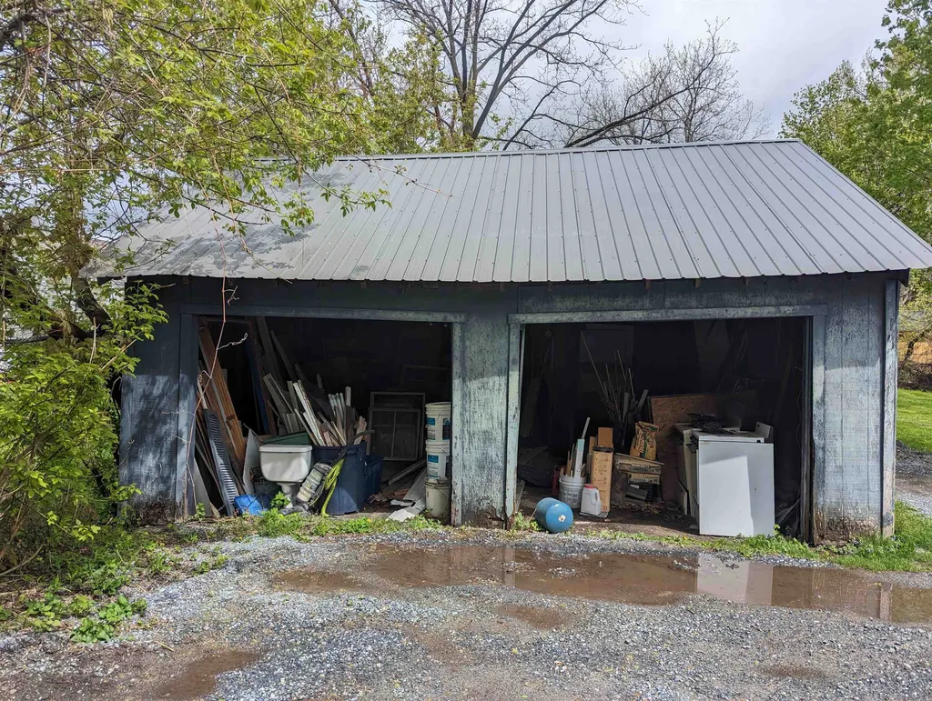102 River Street Bennington VT 05201