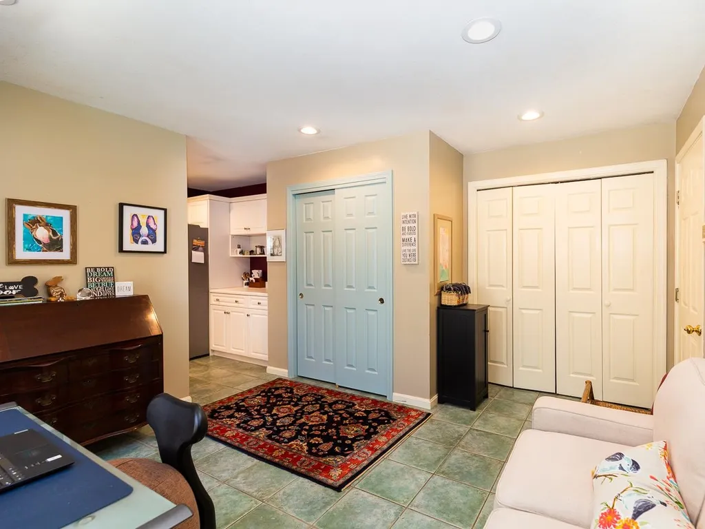 74 Drinkwater Road Exeter NH 03833