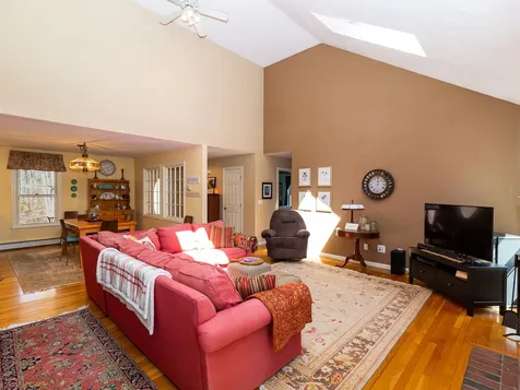 74 Drinkwater Road Exeter NH 03833