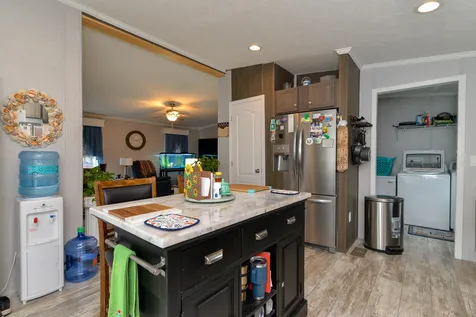 6 Laurel Avenue Allenstown NH 03275