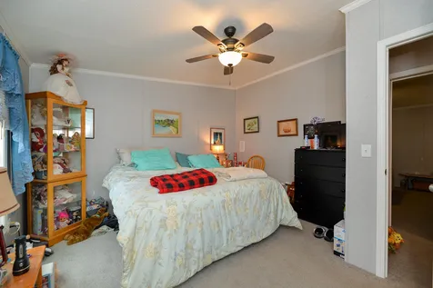 6 Laurel Avenue Allenstown NH 03275
