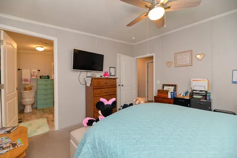 6 Laurel Avenue Allenstown NH 03275