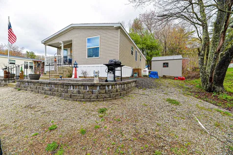 6 Laurel Avenue Allenstown NH 03275