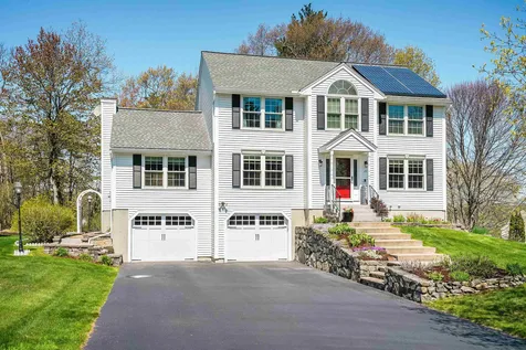 29 Wintergreen Drive Merrimack NH 03054
