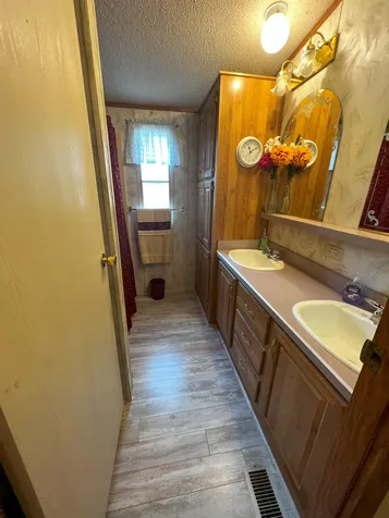 30 White Rock Circle Tilton NH 03276