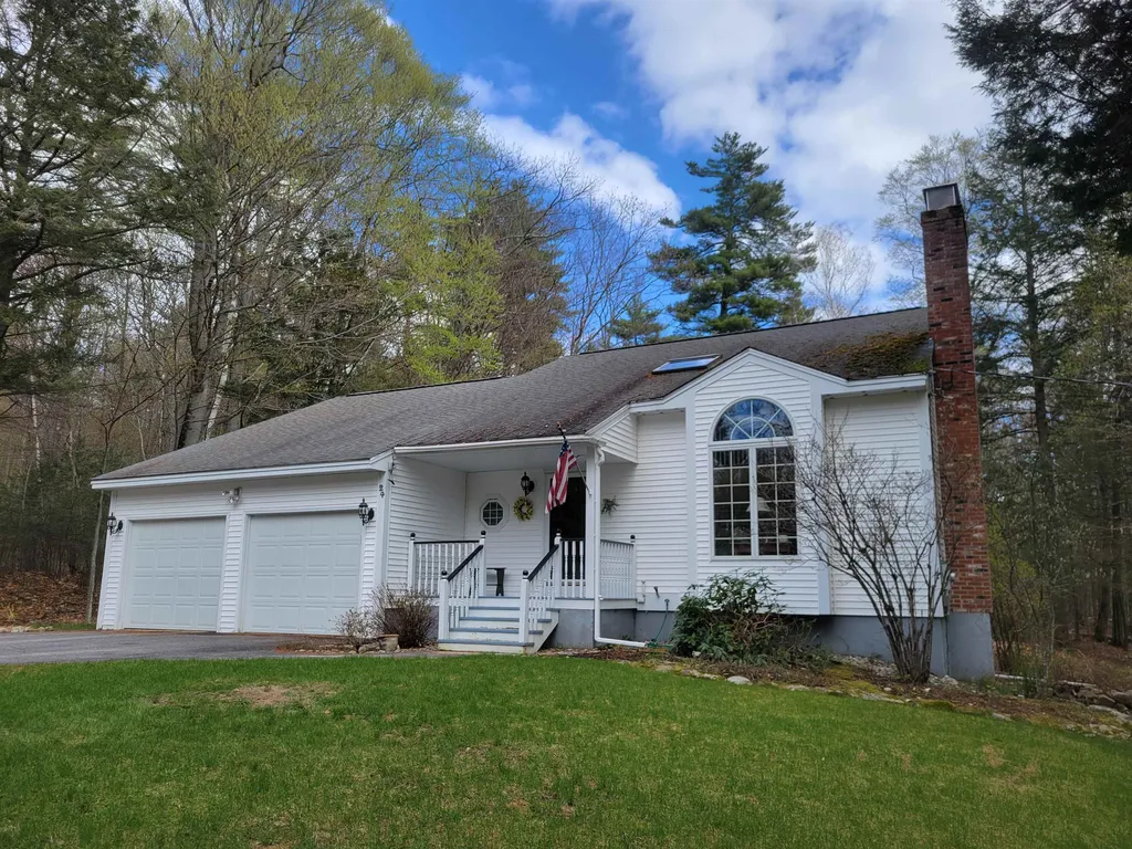 24 Winterhaven Road Wolfeboro NH 03894