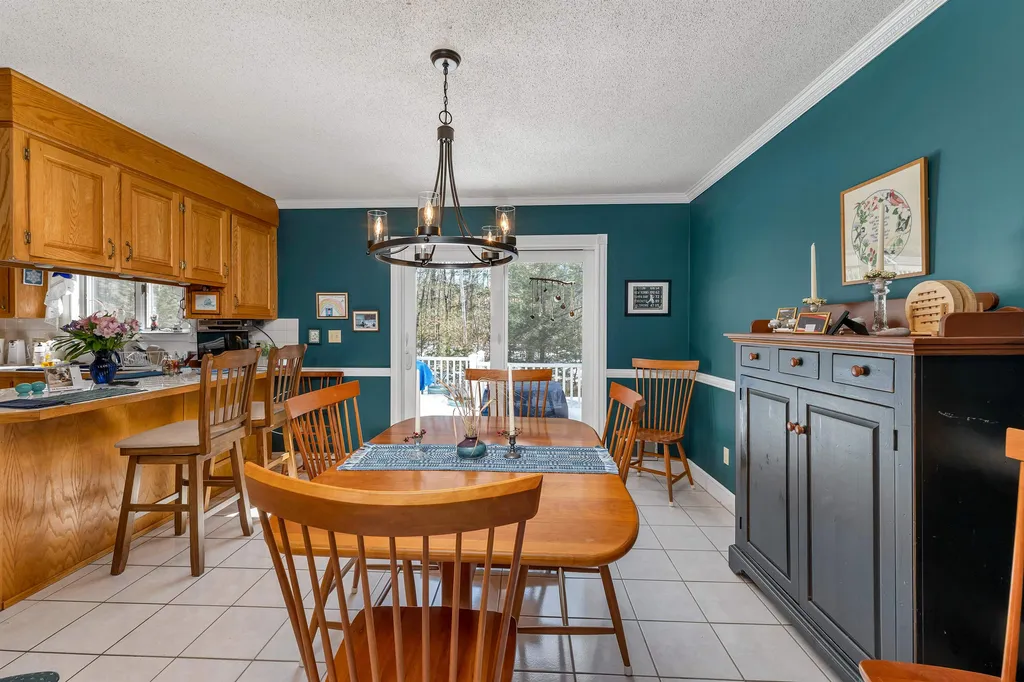 24 Winterhaven Road Wolfeboro NH 03894