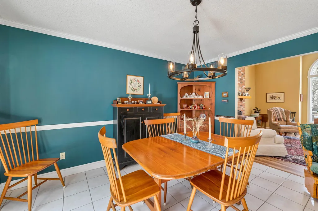 24 Winterhaven Road Wolfeboro NH 03894