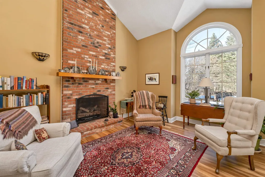 24 Winterhaven Road Wolfeboro NH 03894