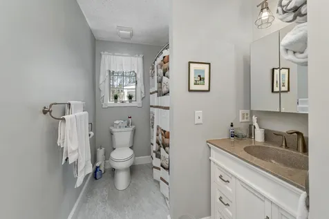 24 Winterhaven Road Wolfeboro NH 03894