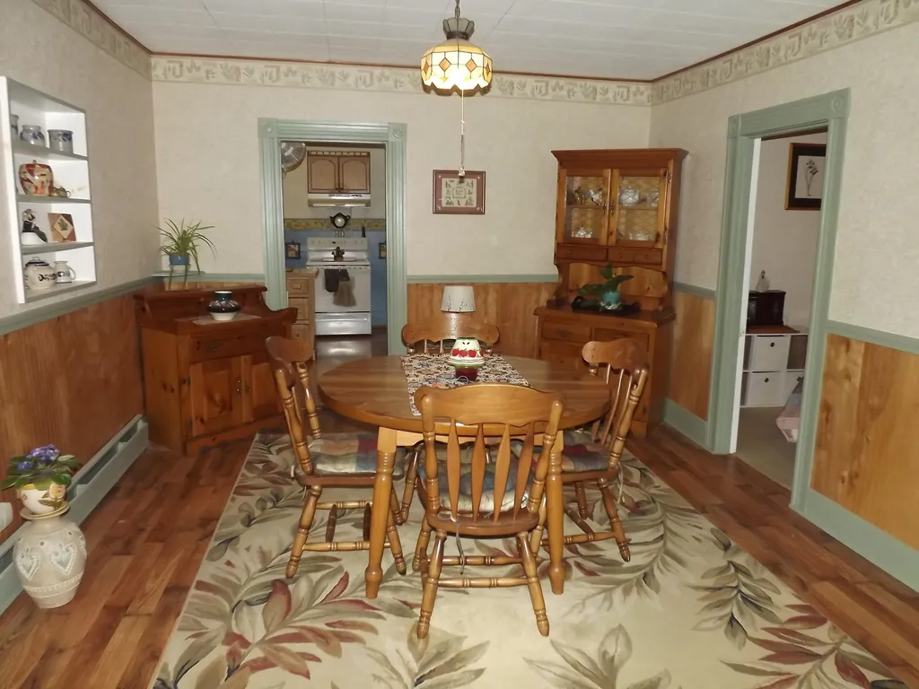 13 Russell Street Franklin NH 03235