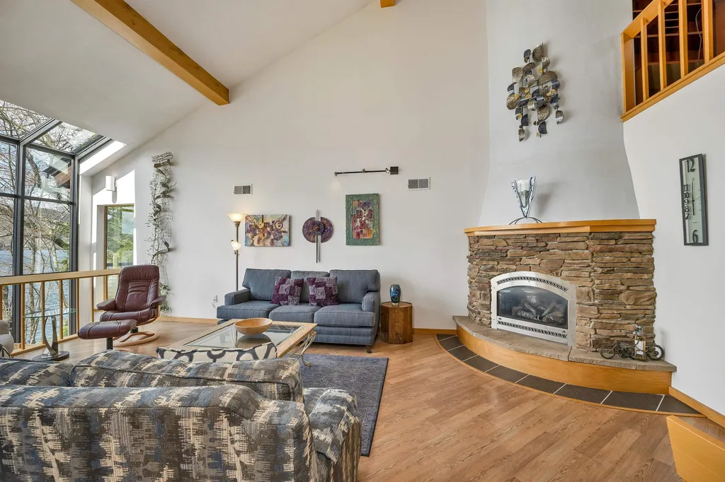 47 Leighton Avenue Laconia NH 03246