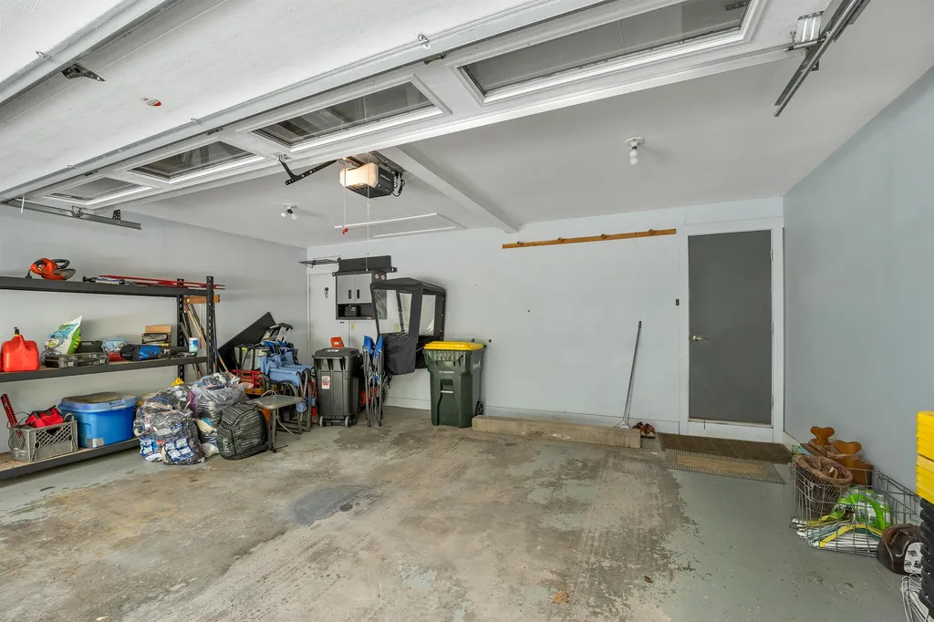 47 Leighton Avenue Laconia NH 03246
