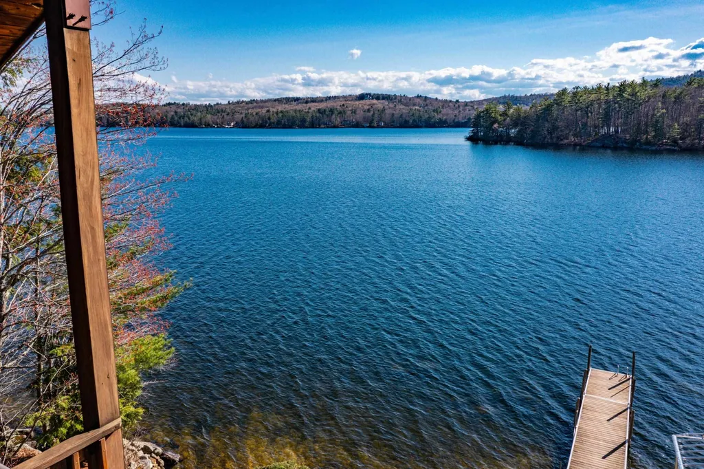 47 Leighton Avenue Laconia NH 03246
