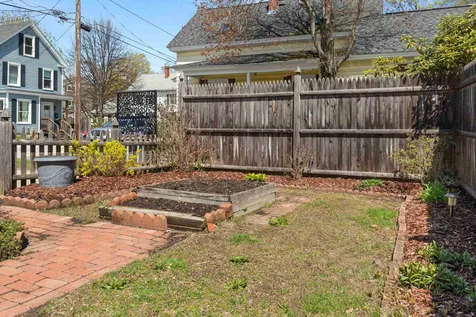 117 Front Street Exeter NH 03833