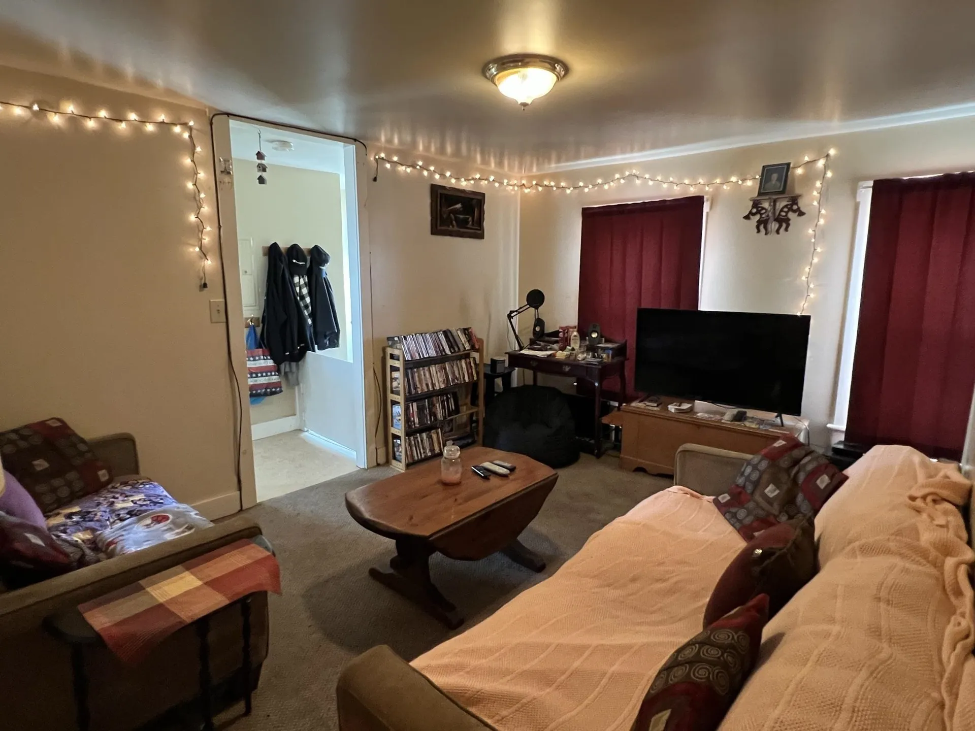 17 School Street Claremont NH 03743