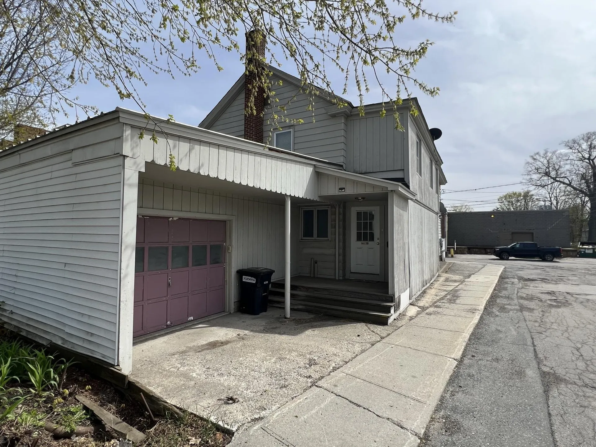 17 School Street Claremont NH 03743