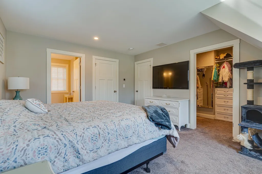34 Village Place Drive Barrington NH 03825