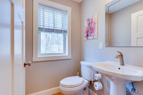 34 Village Place Drive Barrington NH 03825