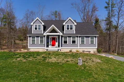 34 Village Place Drive Barrington NH 03825