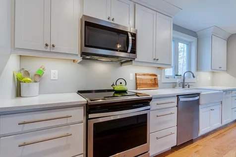 34 Village Place Drive Barrington NH 03825