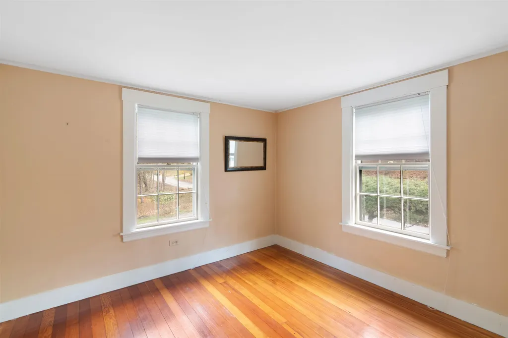286 Orchard Street Brattleboro VT 05301