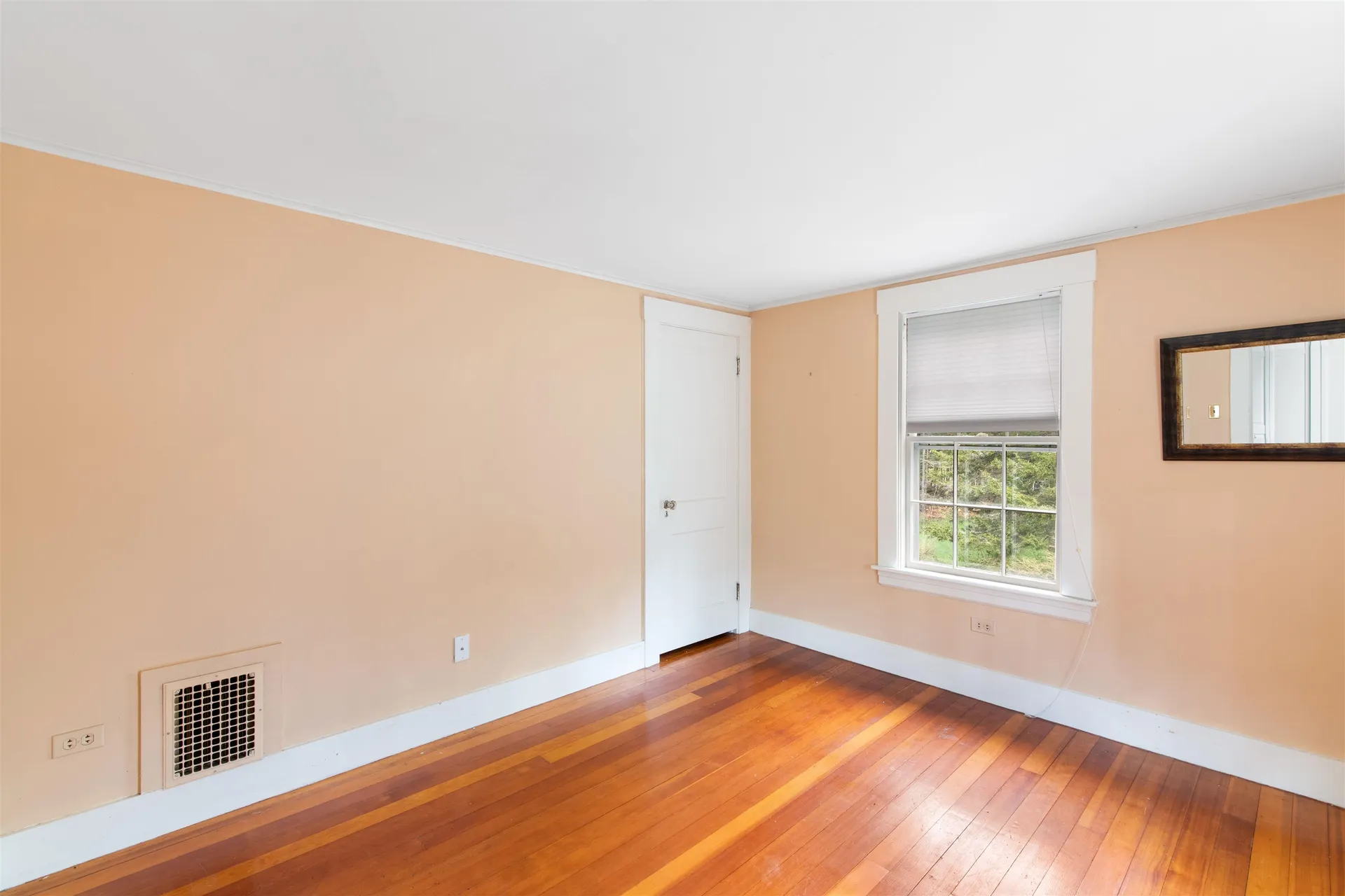 286 Orchard Street Brattleboro VT 05301