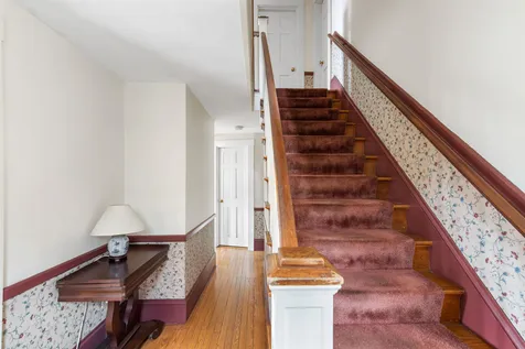 286 Orchard Street Brattleboro VT 05301