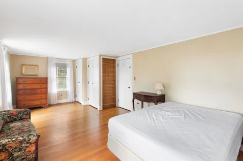 286 Orchard Street Brattleboro VT 05301