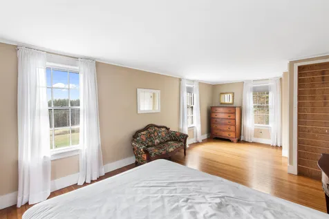 286 Orchard Street Brattleboro VT 05301