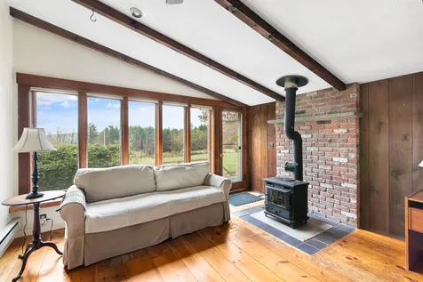 286 Orchard Street Brattleboro VT 05301