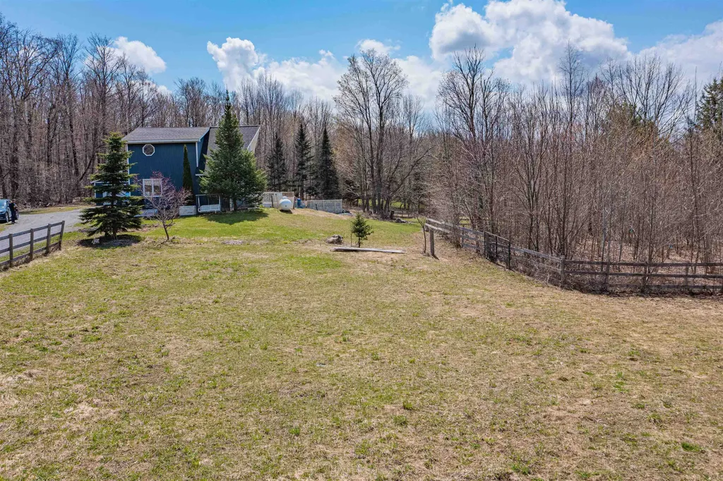 305 Getz Road Williamstown VT 05679