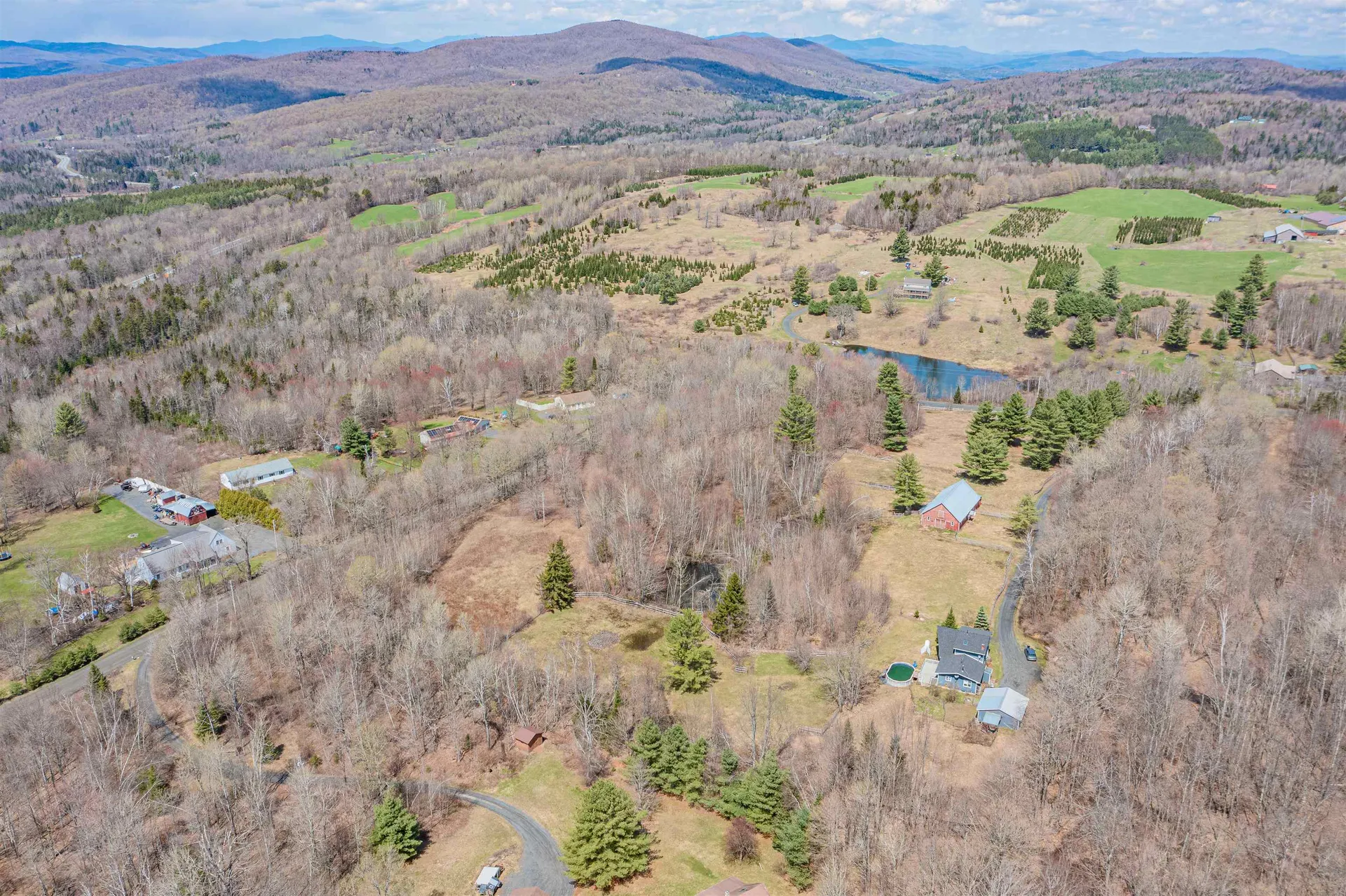 305 Getz Road Williamstown VT 05679