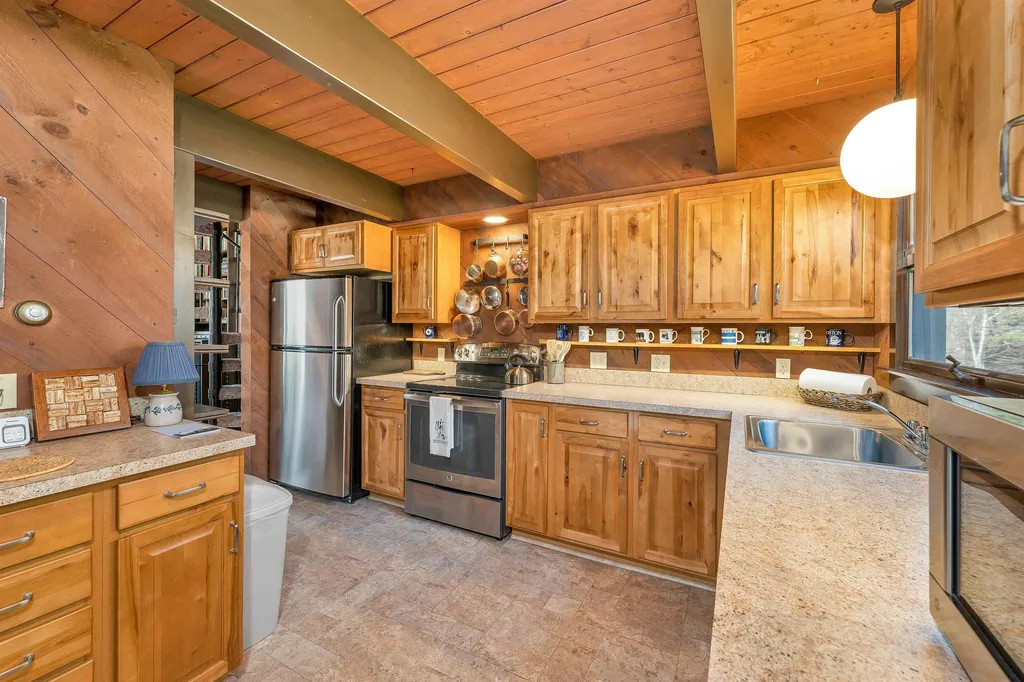 225 Kings Highway New Durham NH 03855