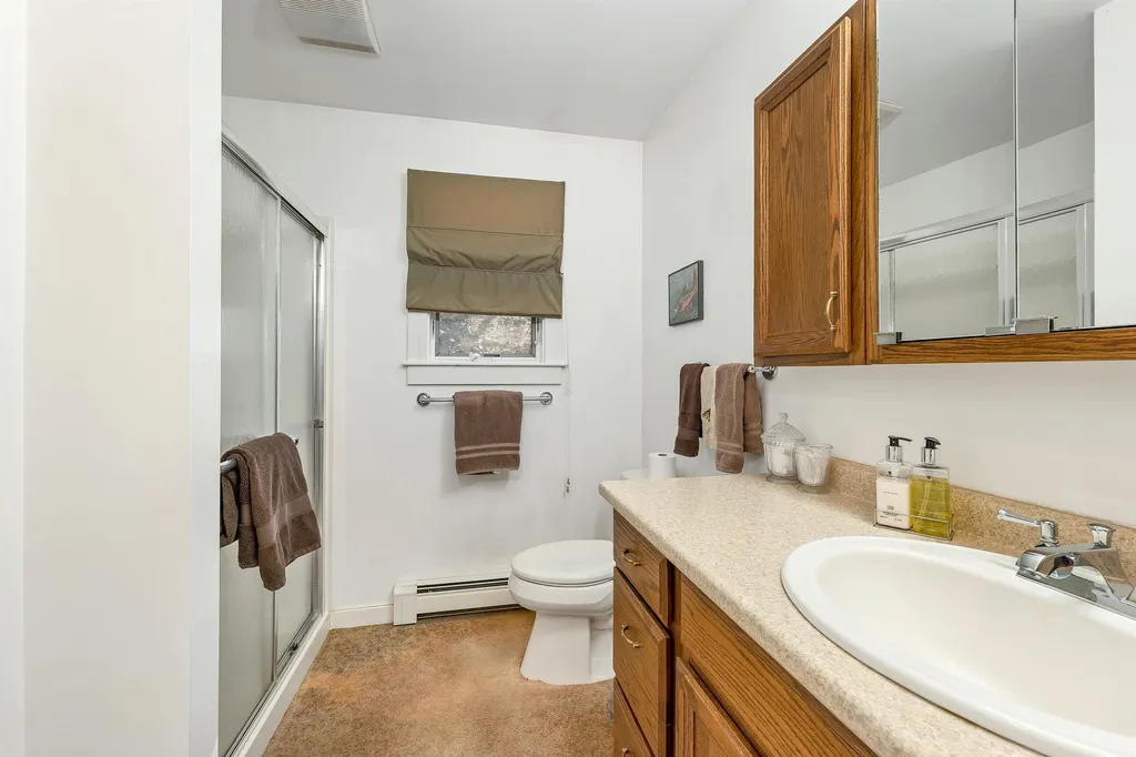 225 Kings Highway New Durham NH 03855